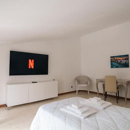 Appartamento Scaligero Borgo Trento เวโรนา ภายนอก รูปภาพ